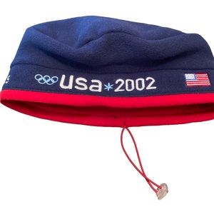 Roots Official Olympic 2002 beanie hat UNISEX